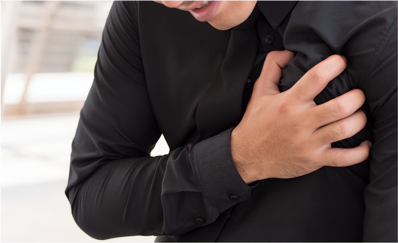 长期吸烟的人：身体若有4个异常迹象，要考虑戒烟，不要继续抽了休闲区蓝鸢梦想 - Www.slyday.coM