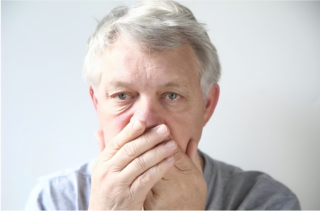 长期吸烟的人：身体若有4个异常迹象，要考虑戒烟，不要继续抽了休闲区蓝鸢梦想 - Www.slyday.coM