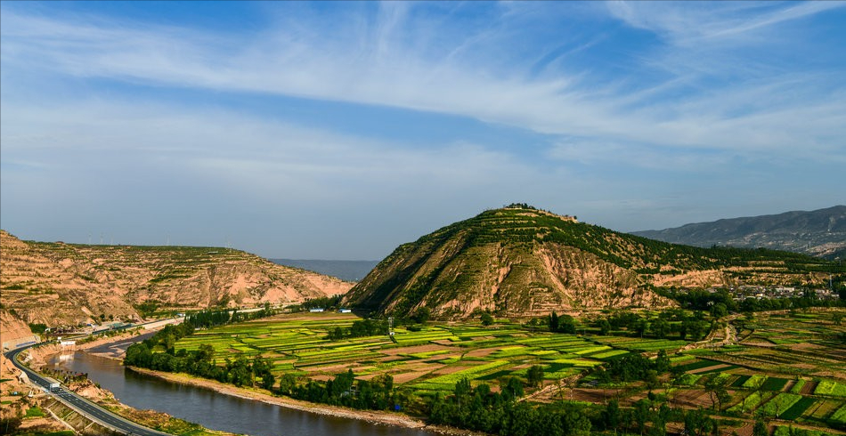 华夏古迹文华物章:天水伏羲庙卦台山(画卦台)