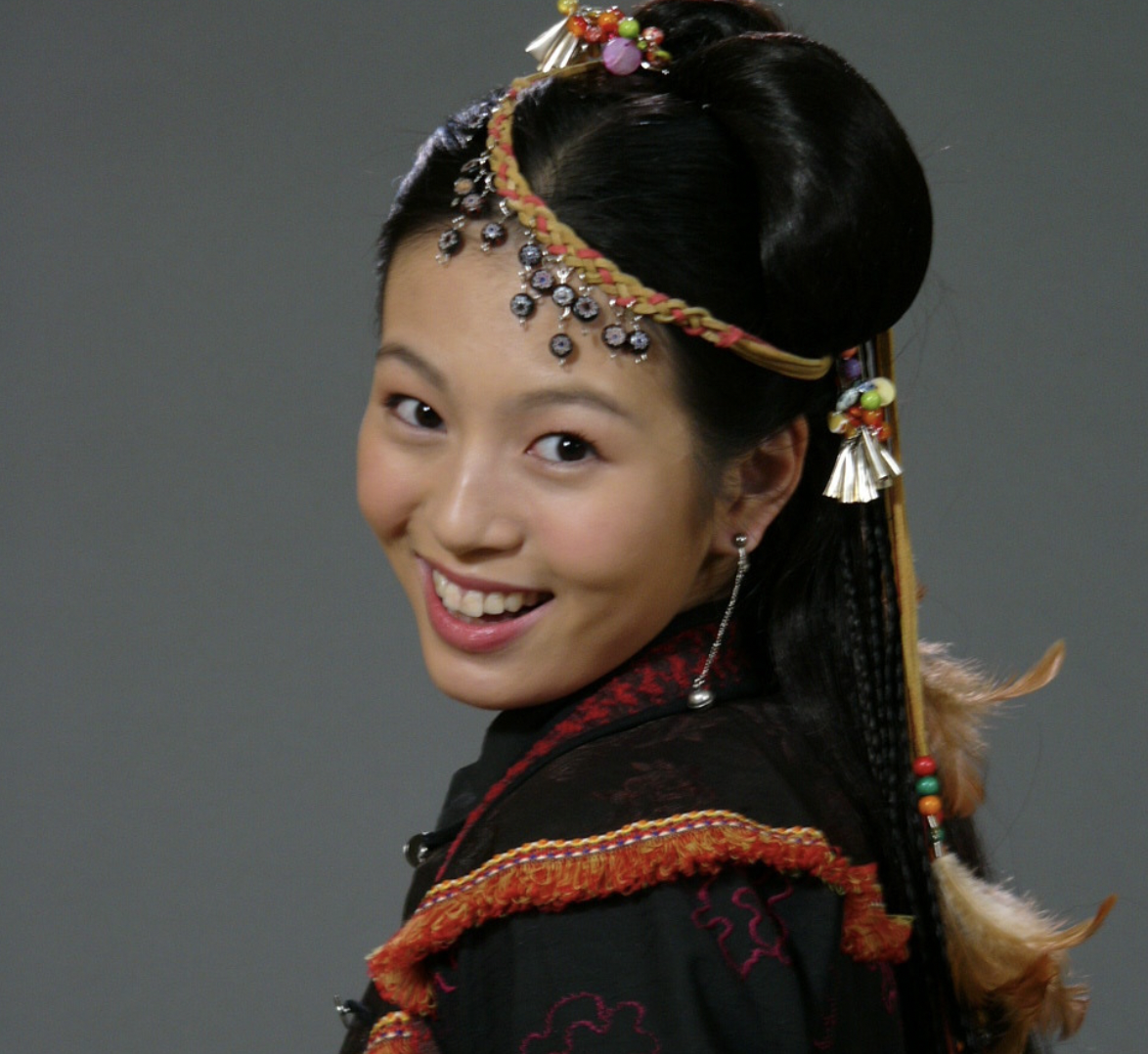 阿奴刘品言从清纯玉女到性感美人过气明星手握女强人剧本