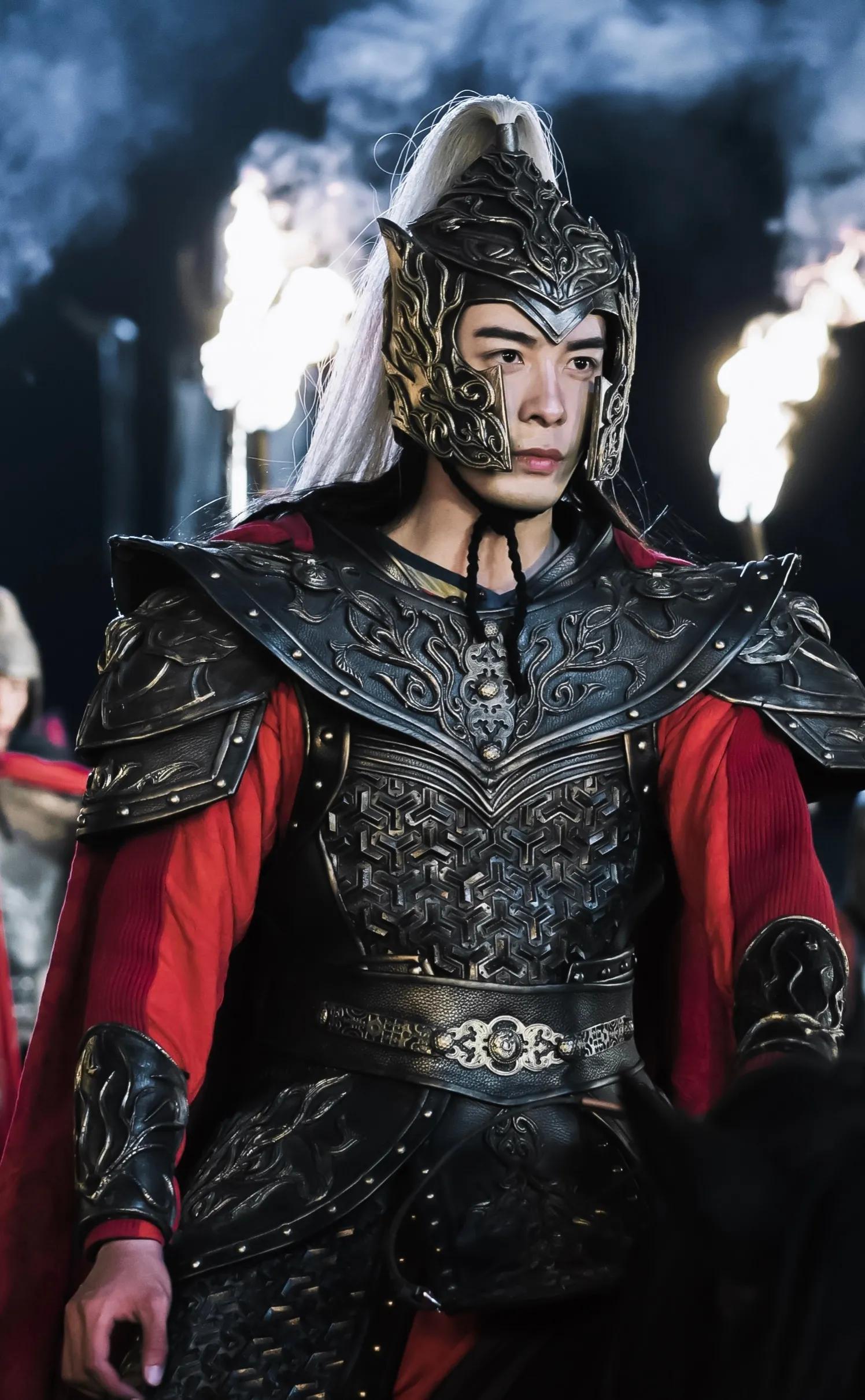 男明星的古装铠甲造型,任嘉伦成毅霸气,陈星旭让人眼前一亮!