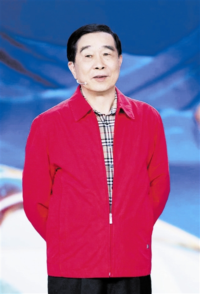 《青春守艺人》节目今日21时20分推出"城市记忆"主题,相声演员石富宽