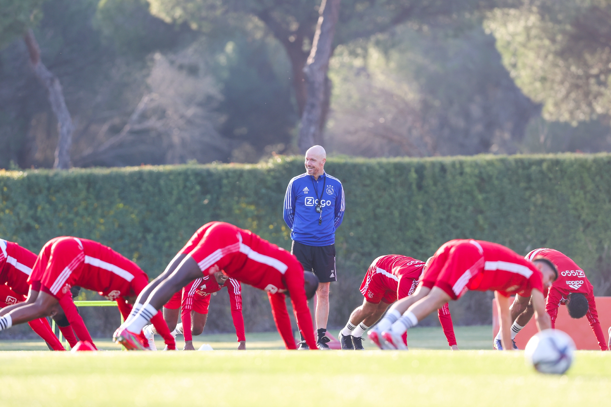 曼联新帅滕哈格是谁?最像瓜迪奥拉的光头 训练强迫症患者