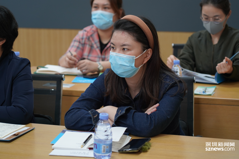 "充电赋能 实战历练 "打造信访跟单"光明模式"|信访局_新浪新闻