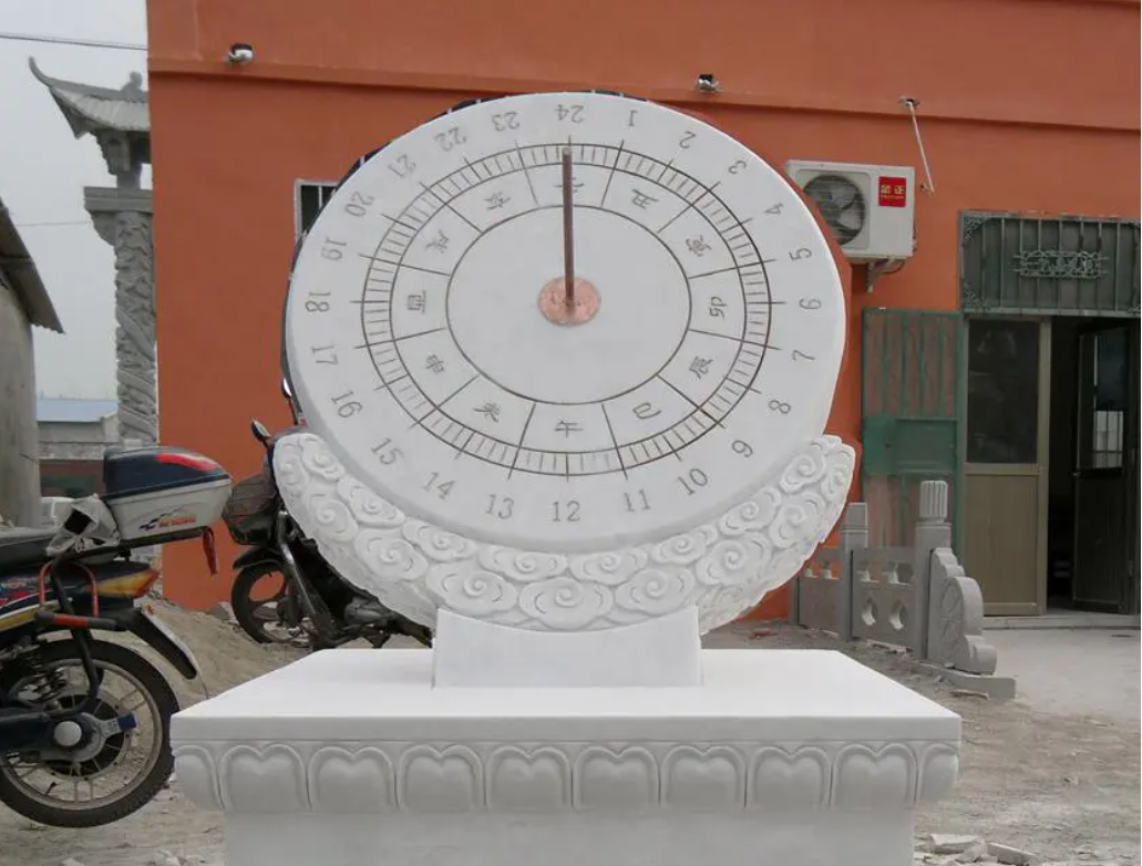 太阳每年狂奔70亿千米，为什么银河系中星星位置依旧？请耐心等待