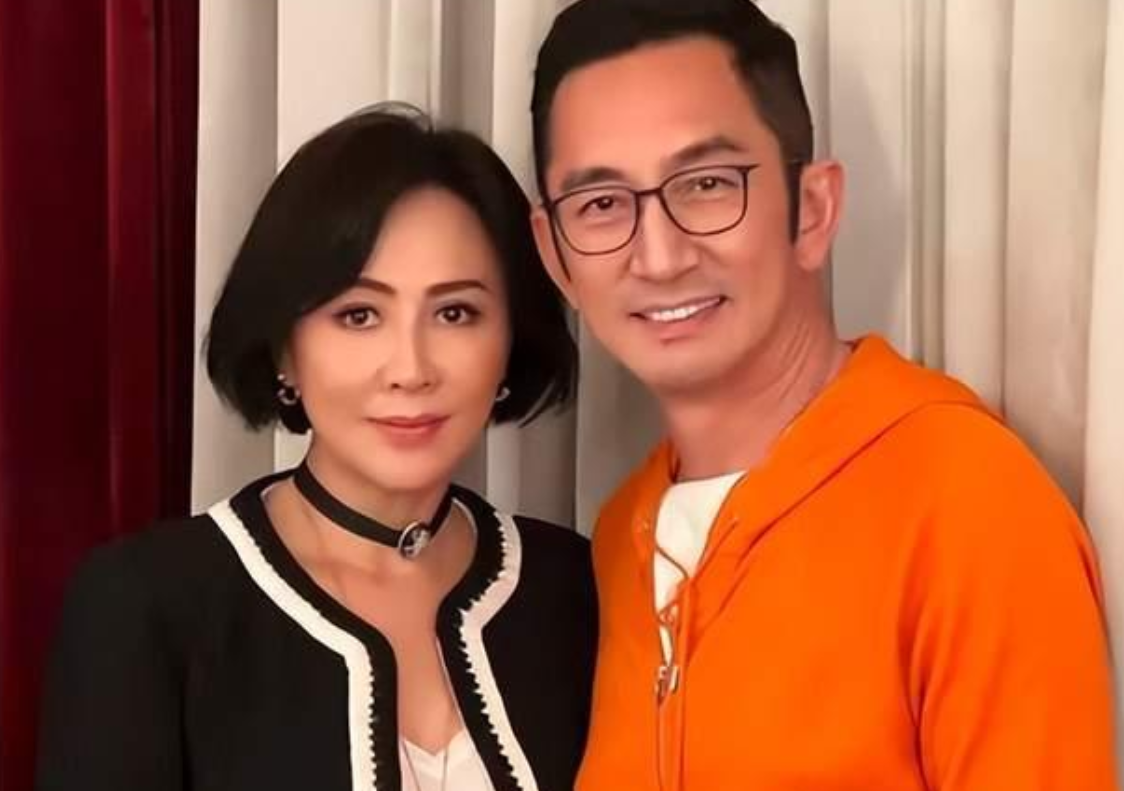 只是说他经常会带着几个女孩去哥哥吴启明的别墅玩