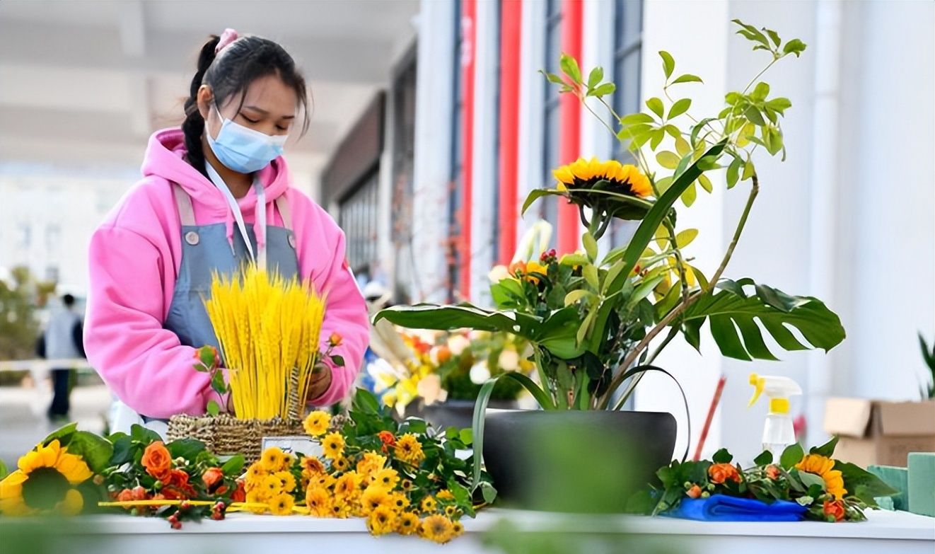 新职业教育法颁布,普职分流取消了,难道将普及普通高中教育休闲区蓝鸢梦想 - Www.slyday.coM 新职业教育法颁布,普职分流取消了,难道将普及普通高中教育休闲区蓝鸢梦想 - Www.slyday.coM