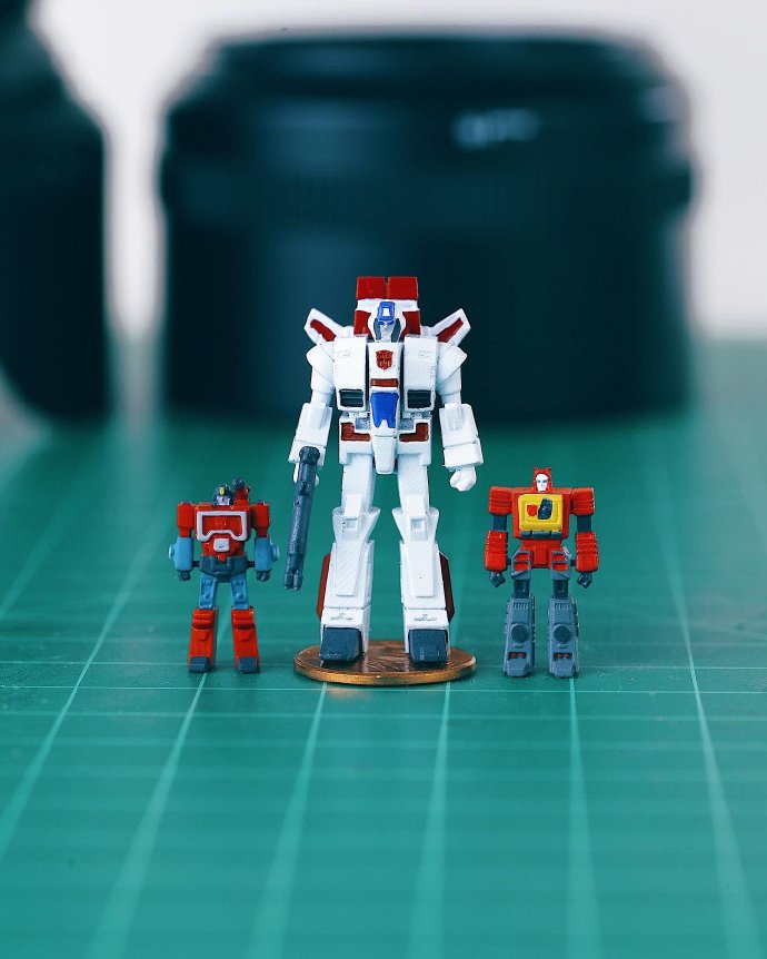 超小比例变形金刚g1合体金刚模型
