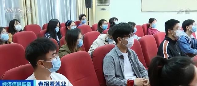 应届毕业生人数首破千万！这类专业超抢手休闲区蓝鸢梦想 - Www.slyday.coM