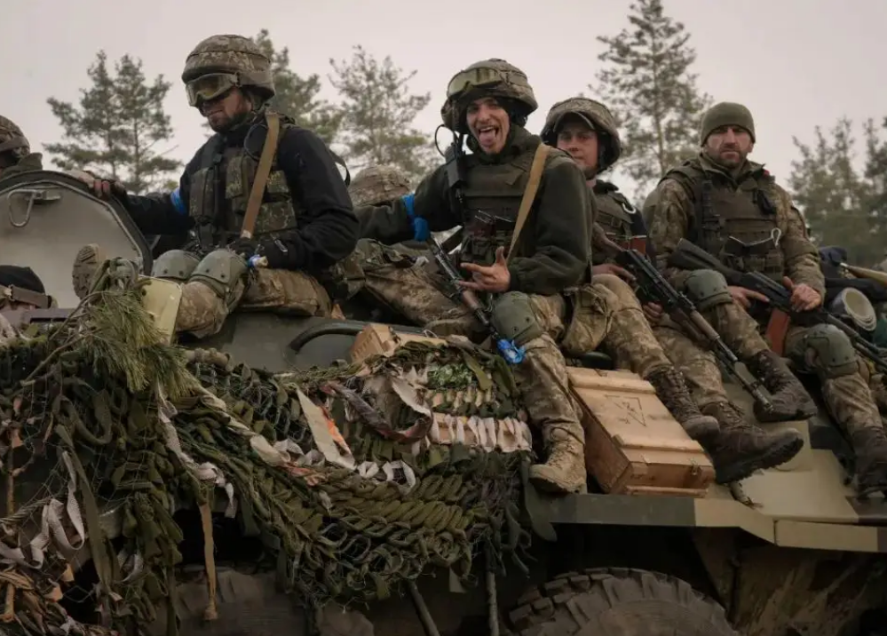 不计成本不计代价俄军猛攻哈尔科夫炮火持续整整6个小时