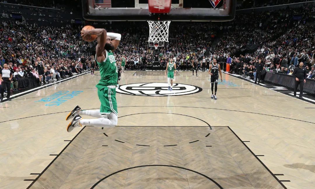 杜兰特被打爆了！塔图姆39分5板6助6抢断！篮网0比3提前出局休闲区蓝鸢梦想 - Www.slyday.coM