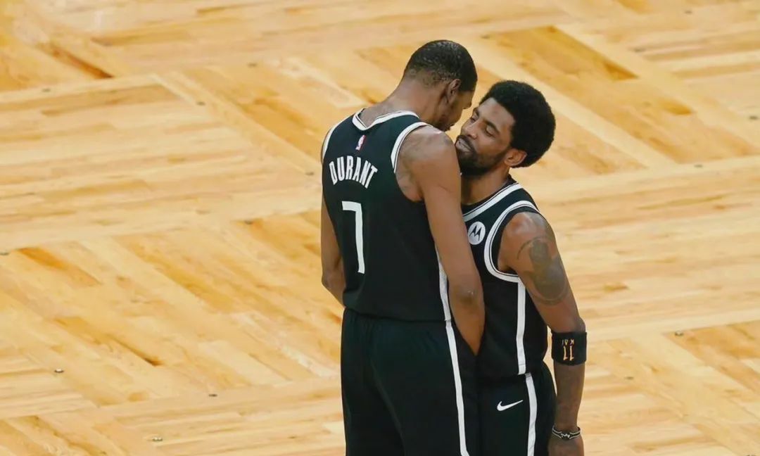 杜兰特被打爆了！塔图姆39分5板6助6抢断！篮网0比3提前出局休闲区蓝鸢梦想 - Www.slyday.coM