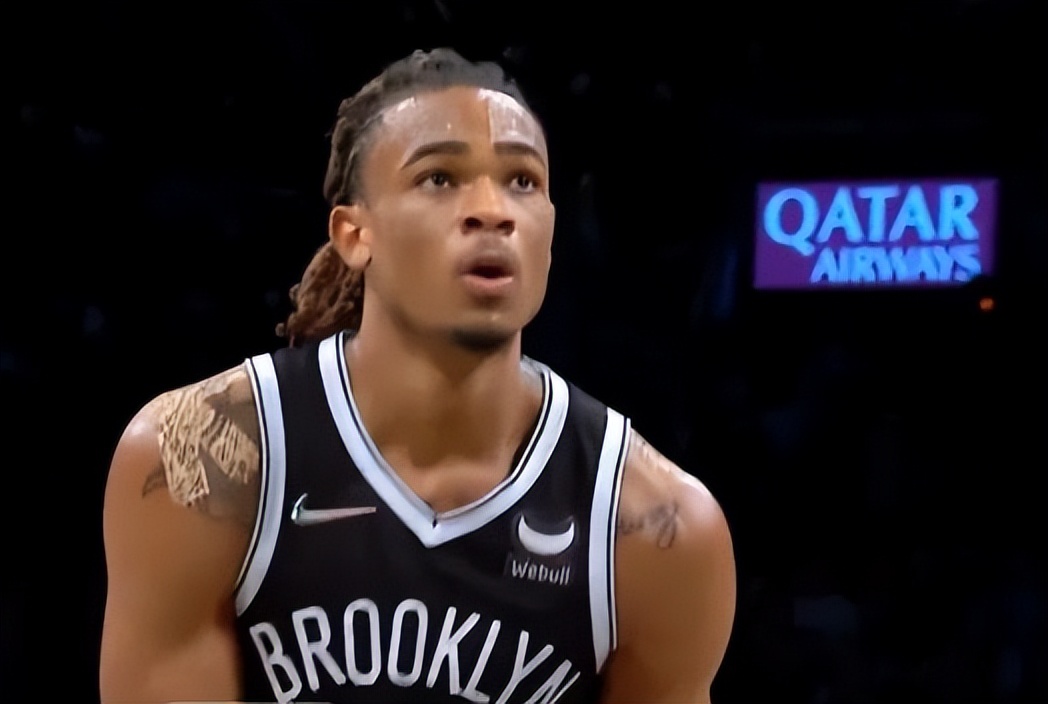 杜兰特怒砸皮球纳什乱了分寸篮网面临04横扫欧文太拉胯