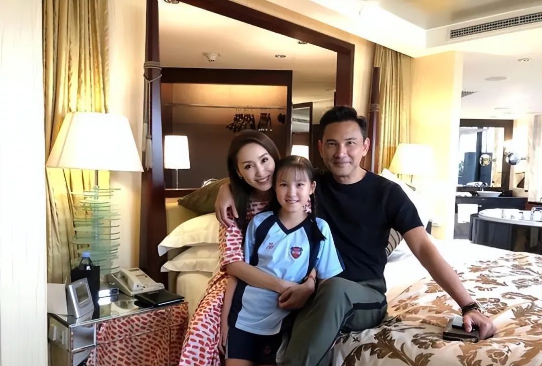 郭可盈林文龙,他们是如何一步步走到今天的?休闲区蓝鸢梦想 - Www.slyday.coM 郭可盈林文龙,他们是如何一步步走到今天的?休闲区蓝鸢梦想 - Www.slyday.coM