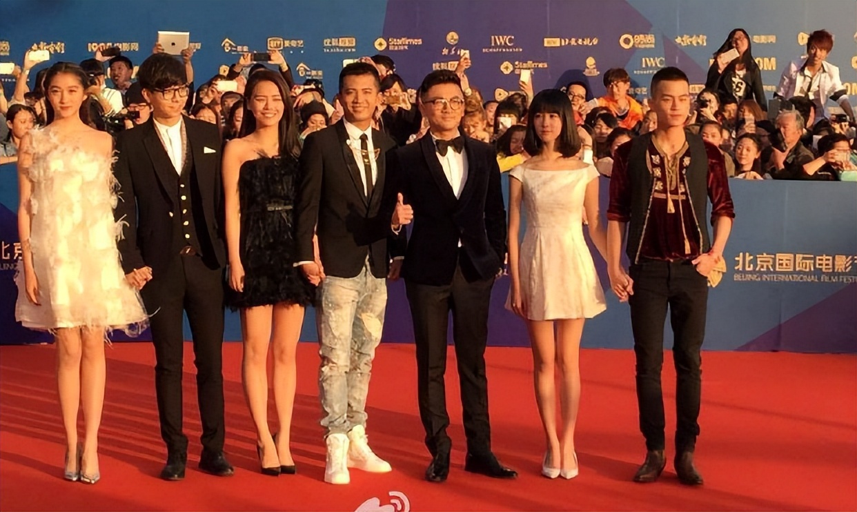 苏有朋晒左耳旧照杨洋马思纯欧豪关晓彤陈都灵七年后都大红