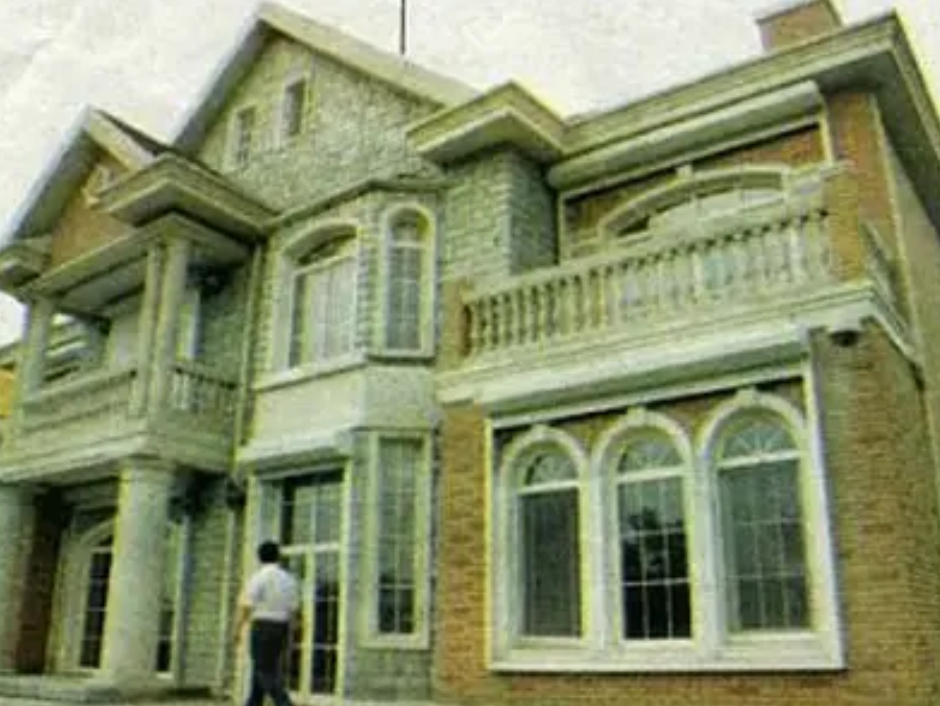 葛优妻子带男童逛街,夫妻丁克30多年,是老来得子还是另有隐情?休闲区蓝鸢梦想 - Www.slyday.coM 葛优妻子带男童逛街,夫妻丁克30多年,是老来得子还是另有隐情?休闲区蓝鸢梦想 - Www.slyday.coM