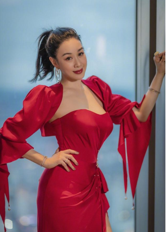 她是现象级明星，如今成了一个落魄的人，钟丽缇到底经历了什么？休闲区蓝鸢梦想 - Www.slyday.coM