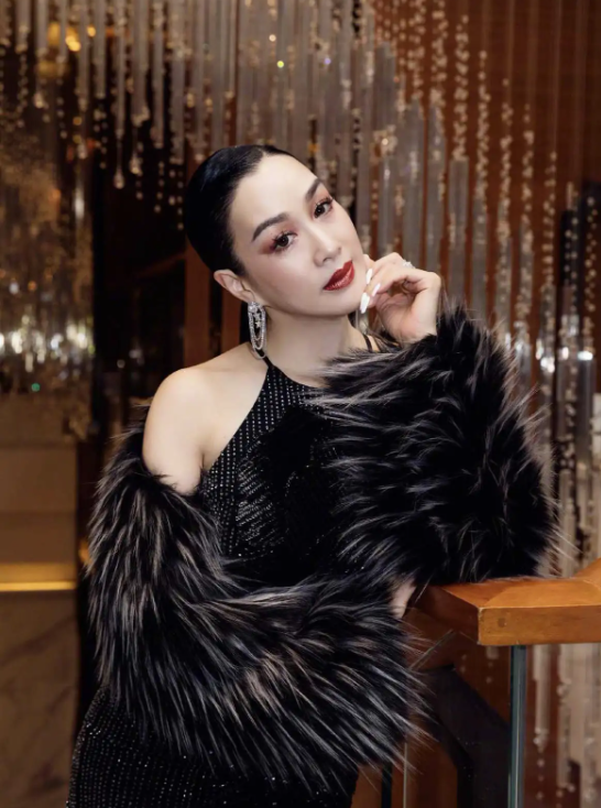 她是现象级明星，如今成了一个落魄的人，钟丽缇到底经历了什么？休闲区蓝鸢梦想 - Www.slyday.coM