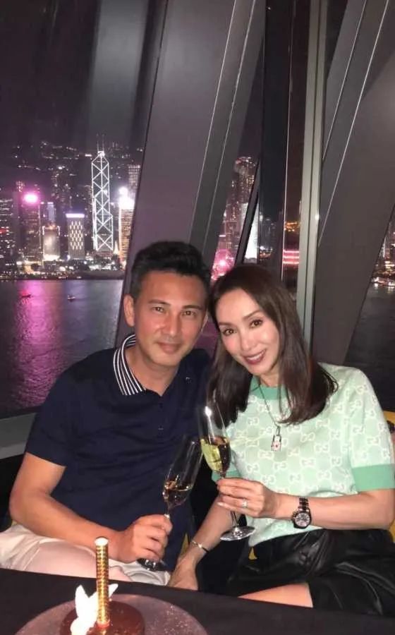 郭可盈林文龙,他们是如何一步步走到今天的?休闲区蓝鸢梦想 - Www.slyday.coM 郭可盈林文龙,他们是如何一步步走到今天的?休闲区蓝鸢梦想 - Www.slyday.coM