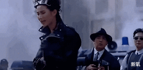 真正的三面夏娃,她的人生里没有次元壁这种东西休闲区蓝鸢梦想 - Www.slyday.coM 真正的三面夏娃,她的人生里没有次元壁这种东西休闲区蓝鸢梦想 - Www.slyday.coM