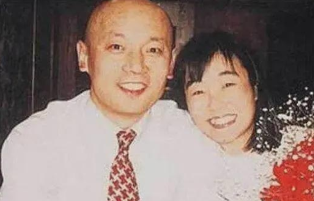 葛优妻子带男童逛街,夫妻丁克30多年,是老来得子还是另有隐情?休闲区蓝鸢梦想 - Www.slyday.coM 葛优妻子带男童逛街,夫妻丁克30多年,是老来得子还是另有隐情?休闲区蓝鸢梦想 - Www.slyday.coM