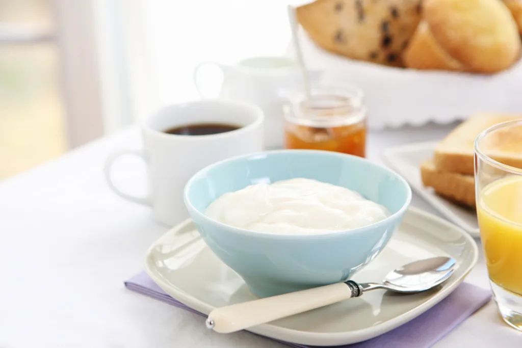 酸奶盒上没有这3个字，最好不要买！很可能就是“假酸奶”，看你中招没~休闲区蓝鸢梦想 - Www.slyday.coM