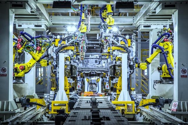 中国新能源汽车火了，几乎垄断了全球市场，赚美了西方的钱休闲区蓝鸢梦想 - Www.slyday.coM