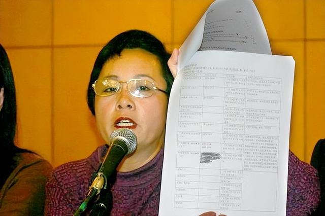 赵忠祥妻子张美珠结婚52年丈夫去世后瘦了10多斤