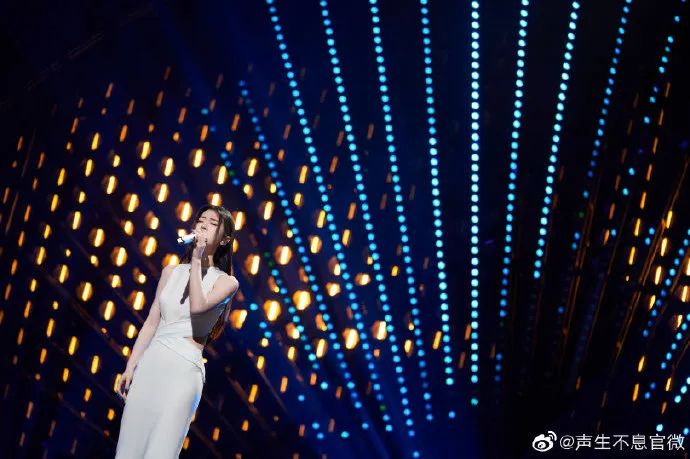 庆祝香港回归25周年  众星云集《声生不息•港乐季》休闲区蓝鸢梦想 - Www.slyday.coM