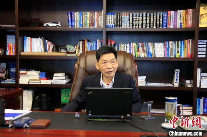 十年每一个奋斗的你安徽黄山古稀徽商40年立足桑梓拥抱世界