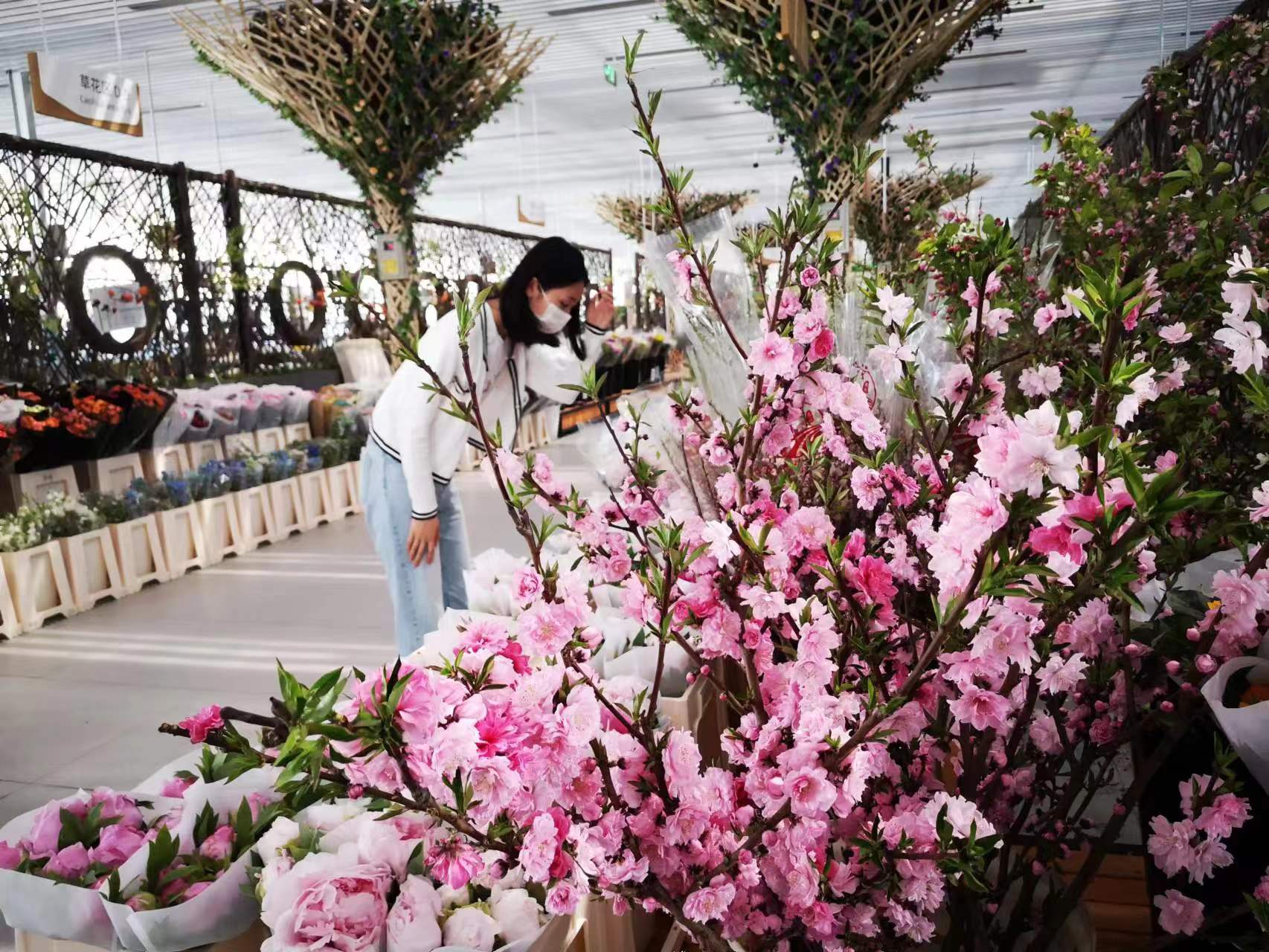 卖花也要有交易服务标准了!源自丰台“卖花经”|花卉交易服务规范|北京市|花卉|标准化|货架期_新浪新闻