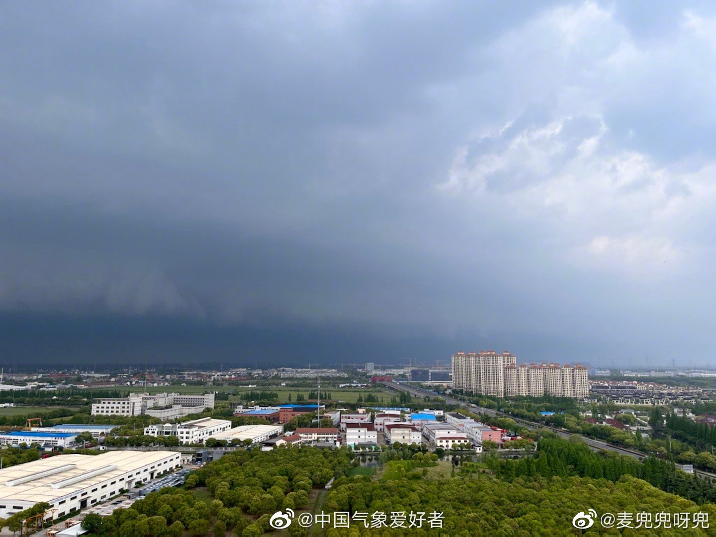 强雷雨云团已在上海周边形成合围之势