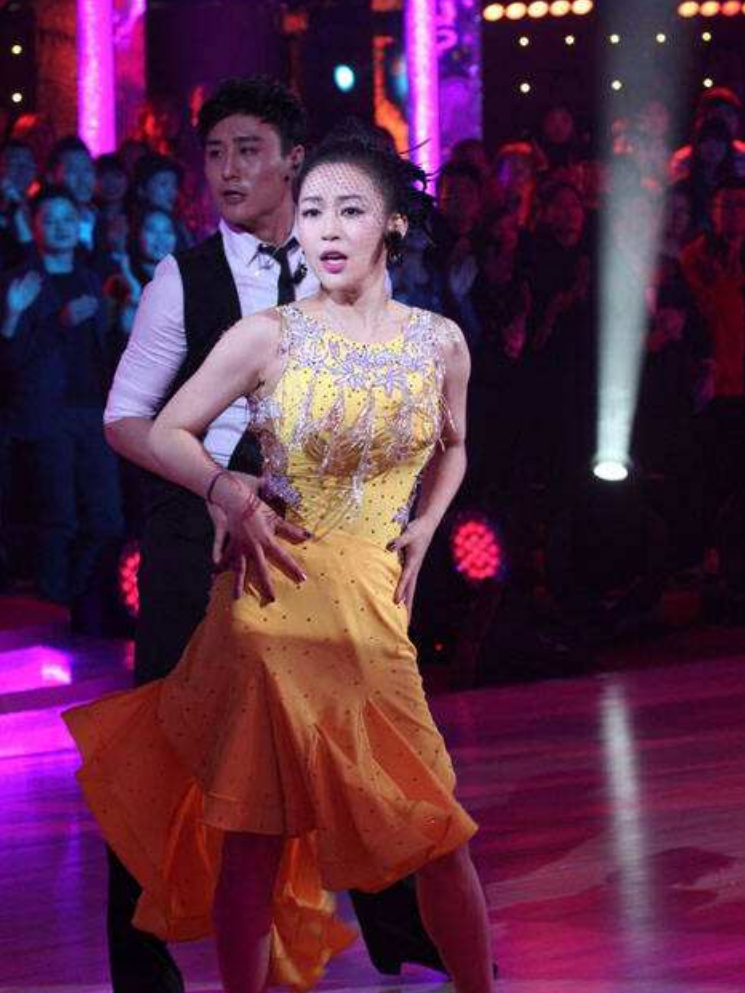 九球天后潘晓婷在赛场上为国争光至今却单身未婚