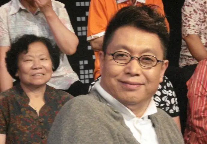 两度离婚,老公涉嫌性侵,这4位主持人的婚姻太悲哀了|性侵|李湘|姜丰