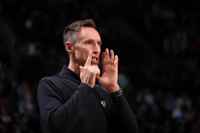 纳什这赛季球队经历了太多情况到现在已经是巨大的成功了