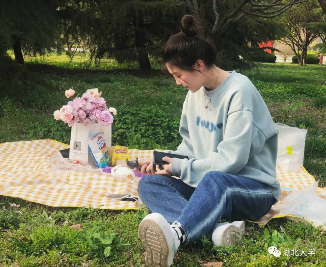 山东女生给心仪大学留言100天，考研成功！网友：最励志的双向奔赴休闲区蓝鸢梦想 - Www.slyday.coM