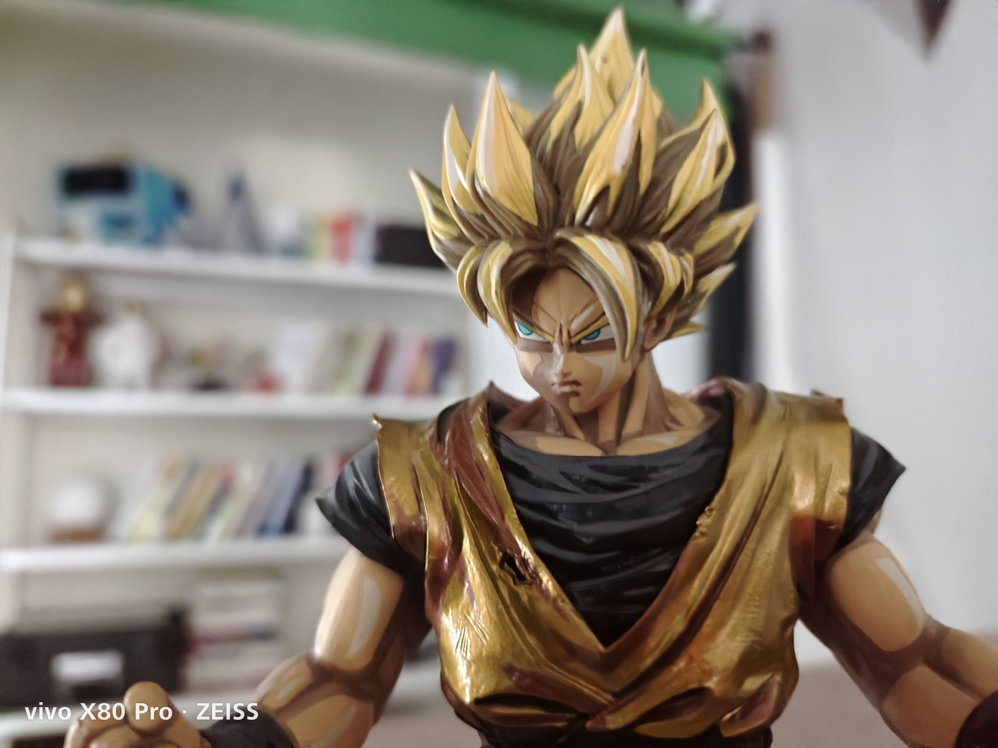 vivo X80 Pro 评测：用上全新 V1+ 自研芯片，会「再一次」成为年度影像旗舰吗？休闲区蓝鸢梦想 - Www.slyday.coM