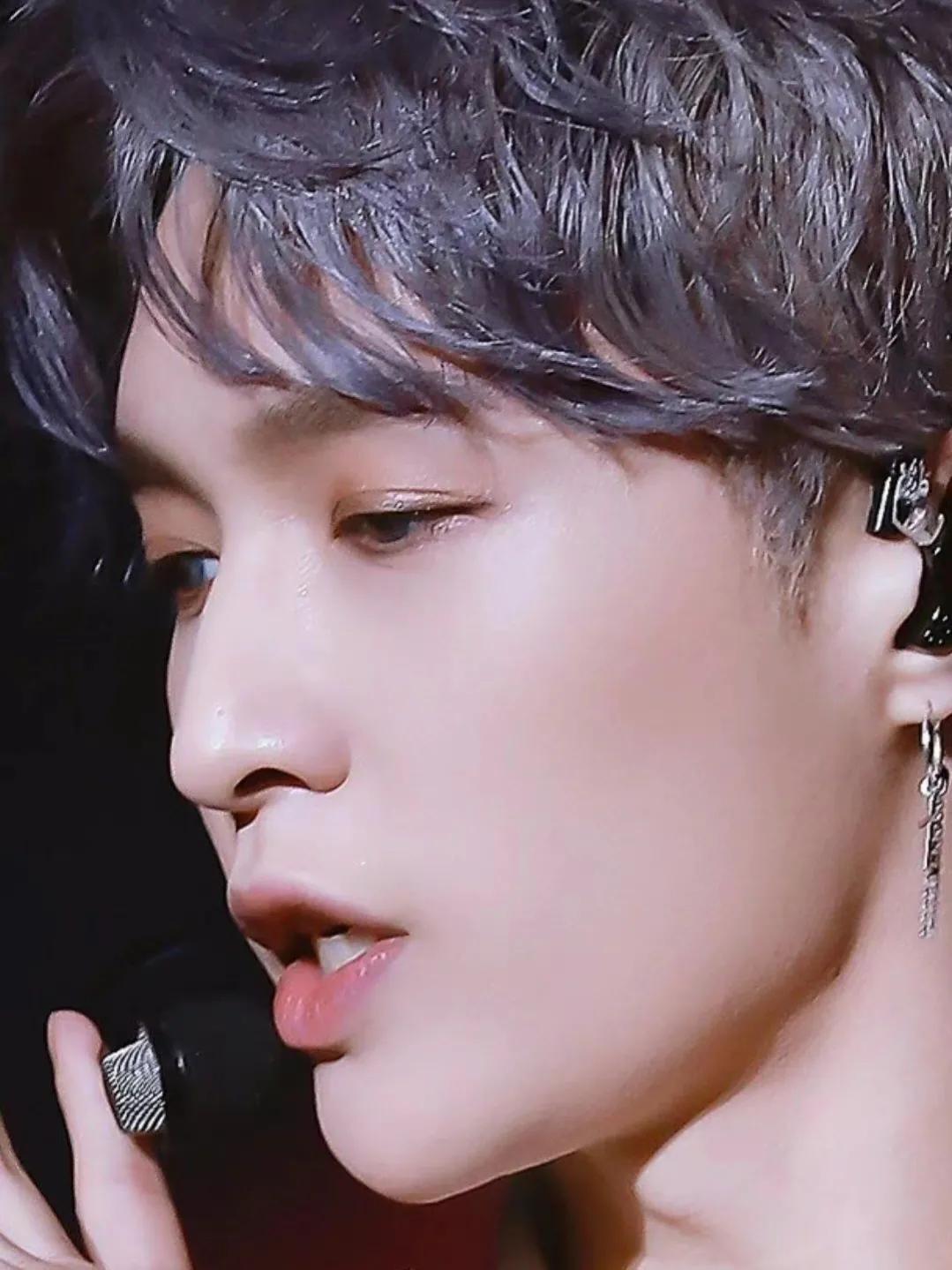 明星怼脸拍缺点被放大那你肯定没看过这几位王一博杨洋太精致