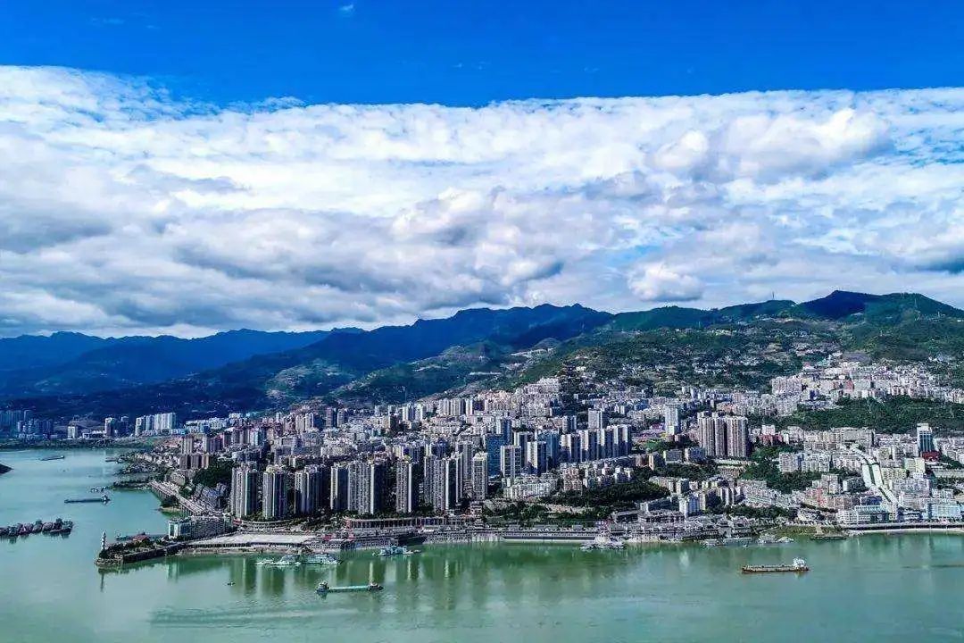 我的家乡奉节:摘掉贫困县帽子,建起"数据标注基地"__财经头条