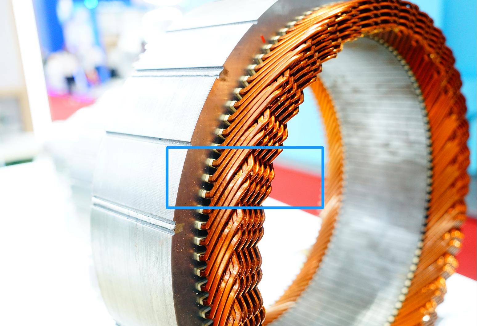 深度:从山猫4x4无人驾驶技术验证车研判小型扁线电机应用方向-新浪汽