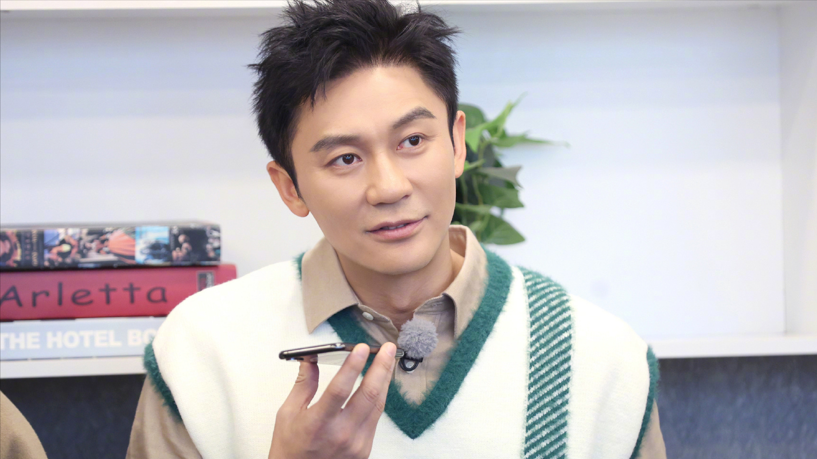 奔跑吧第十季火热录制，初代成员只剩3位，背靠大树还能乘凉多久休闲区蓝鸢梦想 - Www.slyday.coM