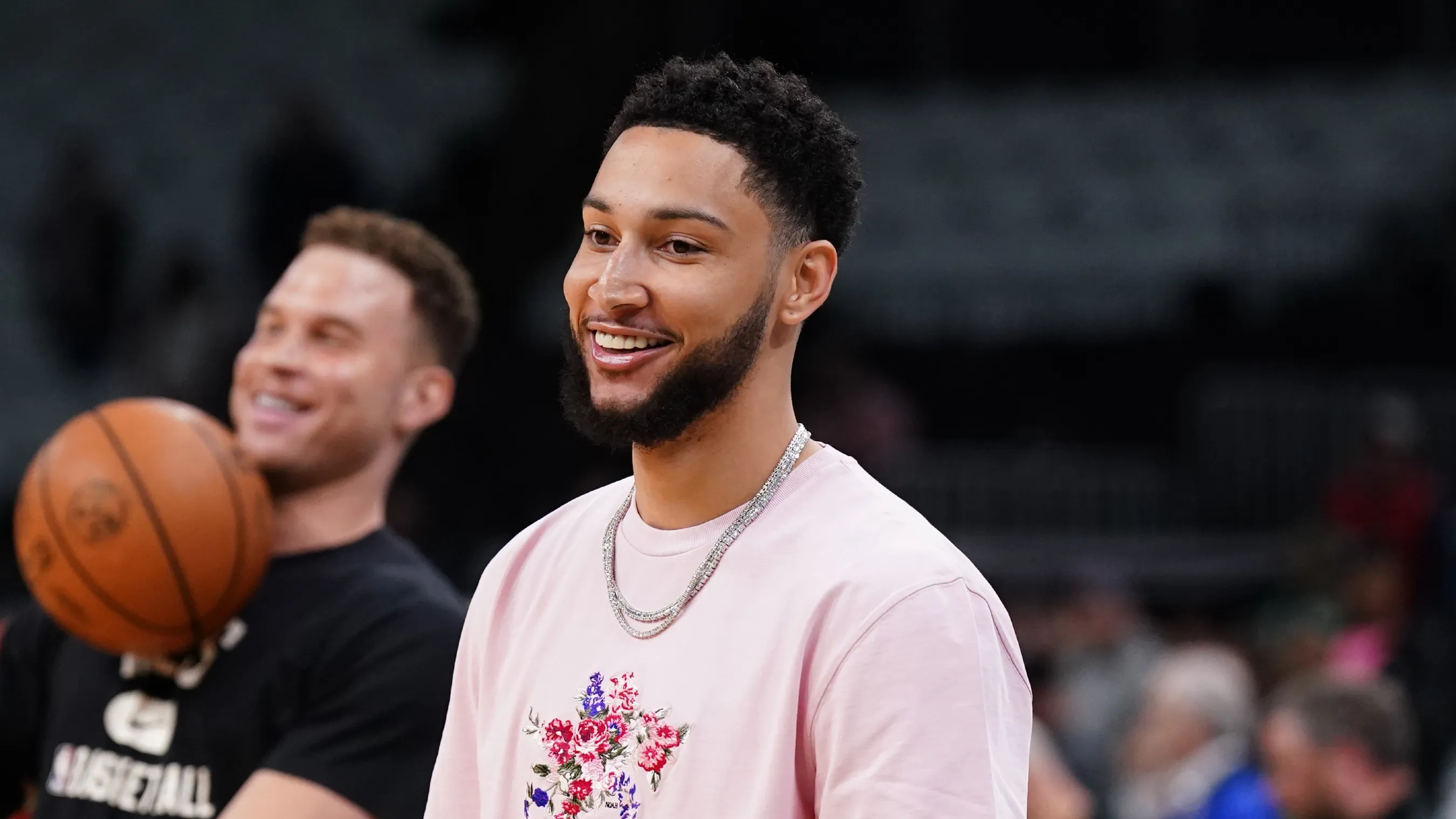 懂球帝库里:我坚决反对用追梦换西蒙斯!|懂球帝|西蒙斯|追梦_新浪新闻