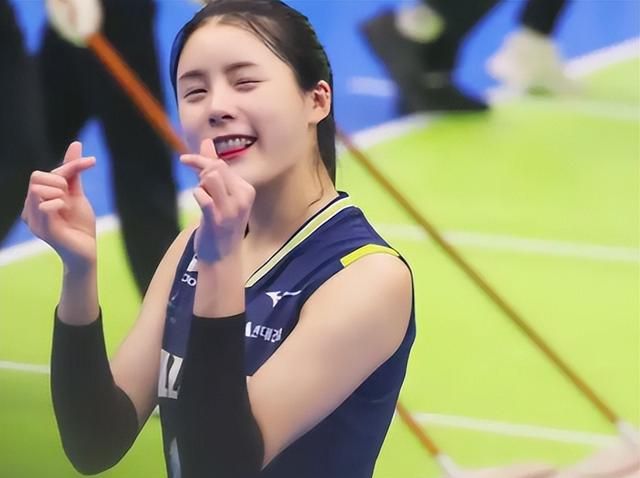 外表甜美可人,丈夫却透露她是蛇蝎心肠|韩国女排|李多英|中国女排