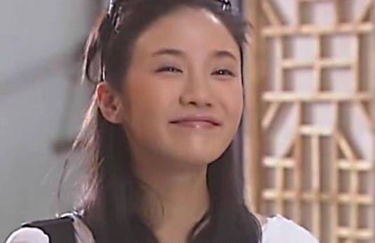 杨烁藏了10年的妻子是快乐星球中的她今一家4口生活美满