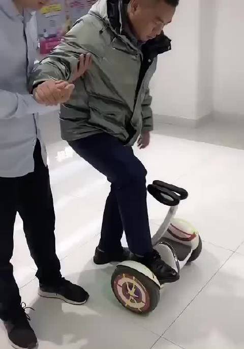 隔壁吴老二脑血栓二十多年了都没你动作标准