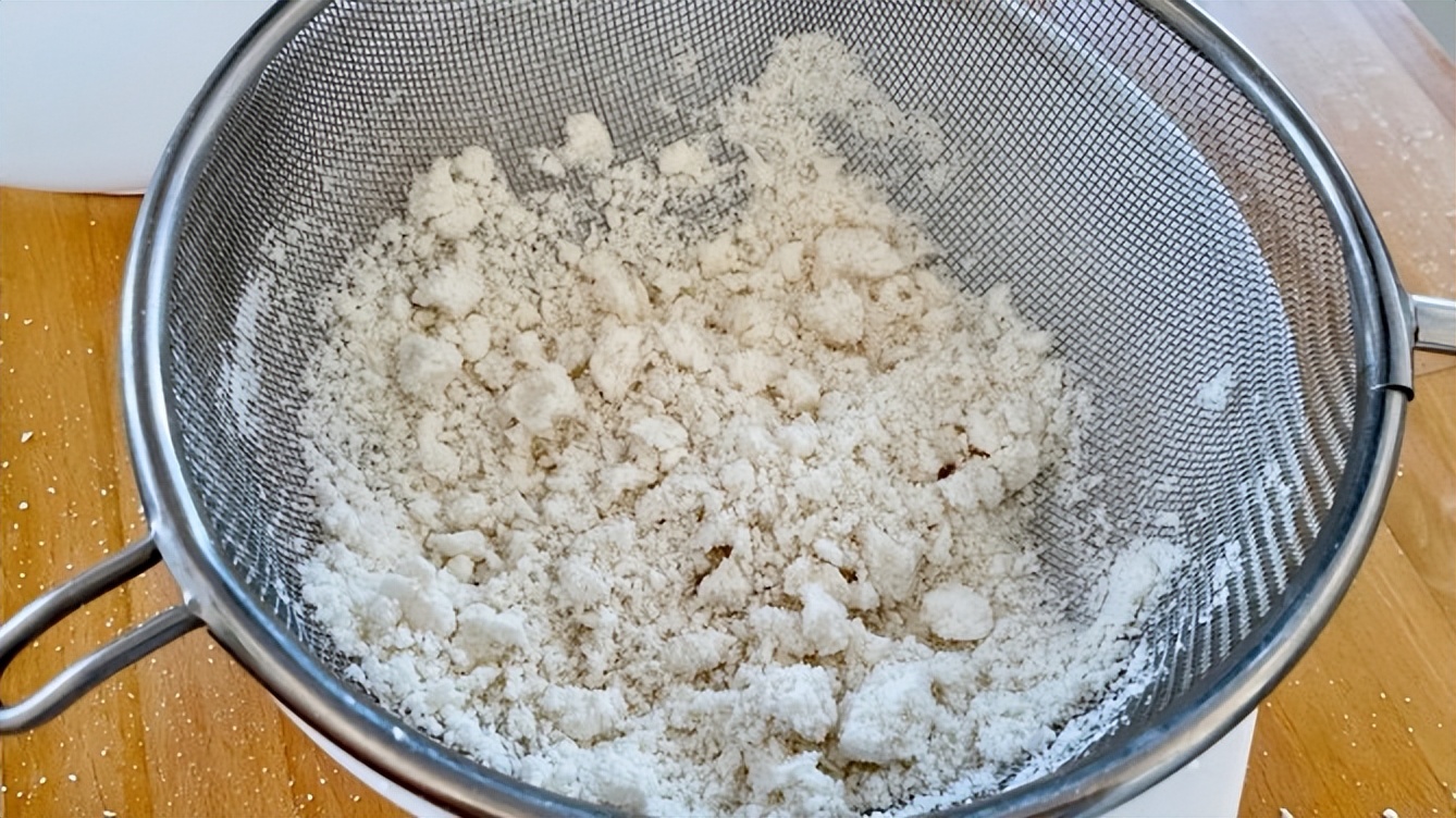 【芝麻松糕】南方传统小吃，宅家学起来，松软绵润不噎人休闲区蓝鸢梦想 - Www.slyday.coM