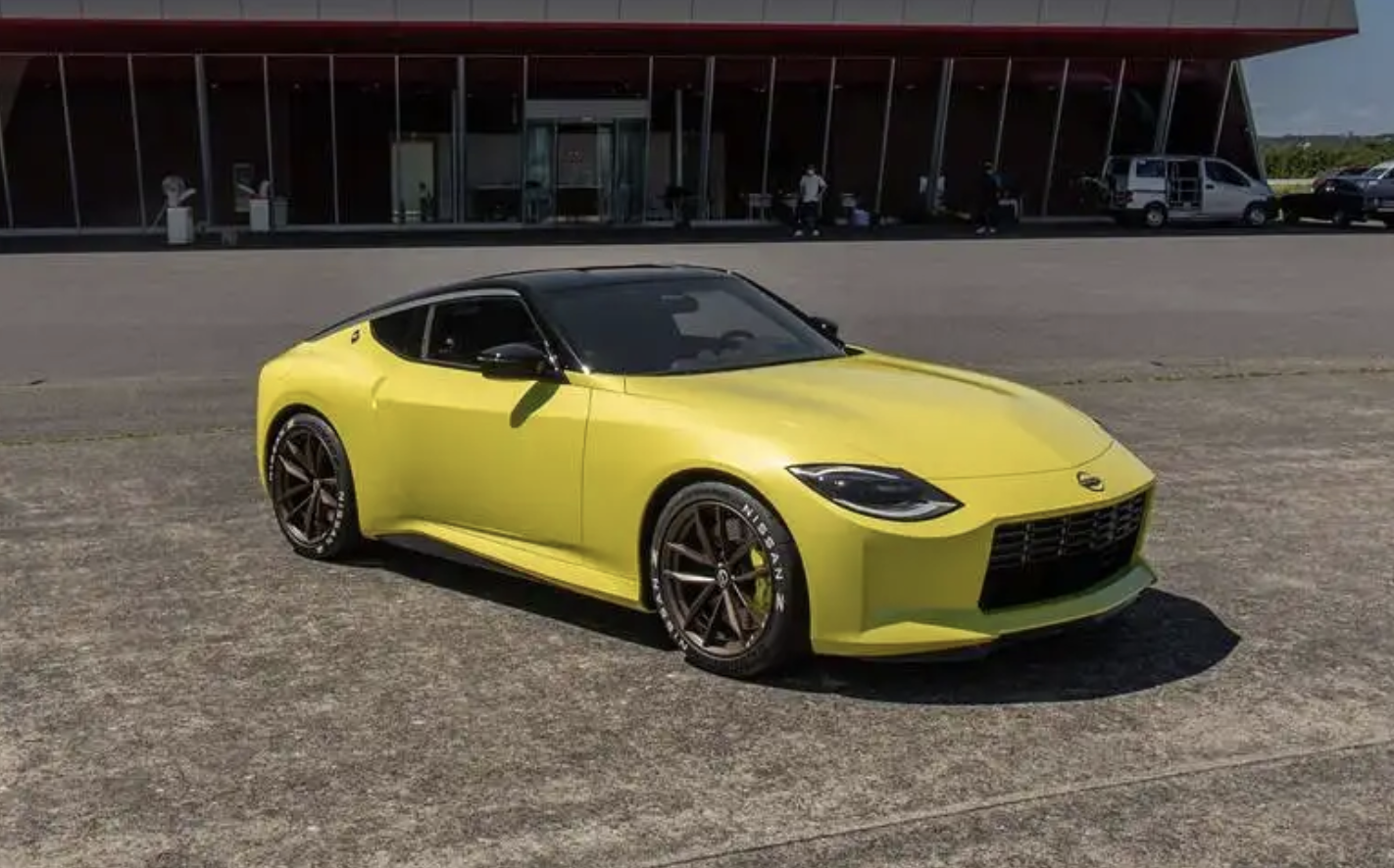 日产400z车未到排气已到御用改装nismo出品