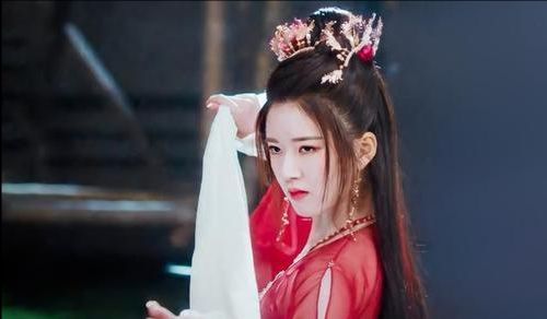 《且试天下》为抢夺兰因璧月，暴露真实身份，玉无缘当真不简单休闲区蓝鸢梦想 - Www.slyday.coM