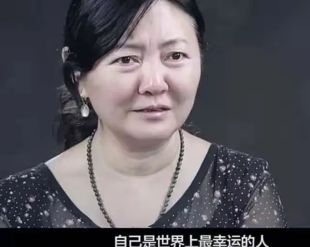 而朱晓娟一颗悬着的心也落下,既惊喜又意外,深感真心真的会换来奇迹.