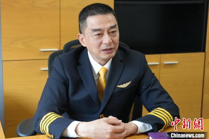 李志宏从飞40年我们有信心让大家继续相信民航